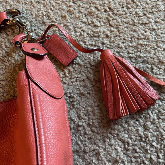 Coach Avery Peddle Leather Hobo Shoulder Bag - Picture 3 of 7